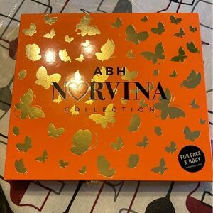 NWT/NIB Anastasia Beverly Hills Norvina Collection